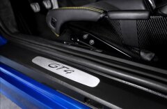 Porsche Cayman GT4 Clubsport, keramiky