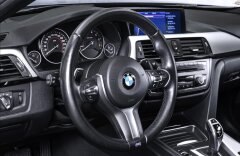 BMW Řada 3 335i M-paket, Head-up, asistenty, CZ