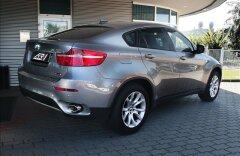 BMW X6 xDrive 35i, head-up display, servis. kniha, CZ men