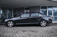 Mercedes-Benz Třídy S 5,5 S 500 L, Noční vize, TV, DVD, masážní a klim. seda