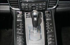 Porsche Panamera 4.9 4S Adaptivní temp Ventilace Vzduch Sport Chrono