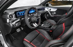 Mercedes-Benz Třídy A Mercedes-AMG A 45 S 4M, 500PS