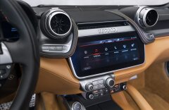 Ferrari GTC4 Lusso GTC4Lusso V12, JBL, rosso Maranello, CZ