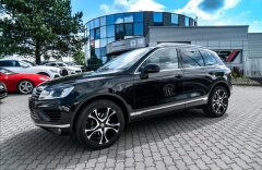 Volkswagen Touareg 3.0 TDI terrain tech 4M, vzduch, CZ