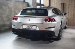 Ferrari GTC4 Lusso 6,3 V12 DCT 4WD Lift Panorama
