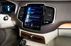 Volvo XC90 D5, AWD, Drive-E, aut., Momentum, CZ