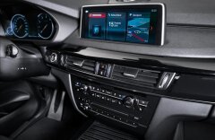 BMW X5 50i xDrive M paket, HUD, B&O, night, nezávislé