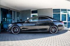 Mercedes-Benz Třídy S 300d Hybrid, Designo exclusiv, AMG, panorama,22"
