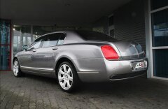 Bentley Continental Flying Spur 