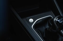 Volkswagen Golf 1,5 VIII, LIFE, KAMERA, NOVÉ AUTO