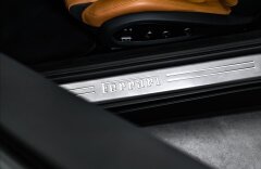 Ferrari GTC4 Lusso V12, PANORAMA, VENTILACE, JBL, 360°