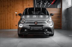Abarth 595 1,4 ESSESSE, BEATS AUDIO, AKRAPOVIČ, CARBON