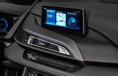 BMW i8 Roadster, Laser, HUD, H&K, CZ