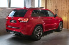 Jeep Grand Cherokee 6,4 V8 HEMI SRT Harman Kardon