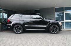 Jeep  Grand Cherokee SRT 8