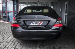 Mercedes-Benz Třídy S 5,5 S 500 L, Noční vize, TV, DVD, masážní a klim. seda