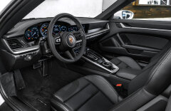 Porsche 911 992 Carrera Coupe