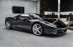 Ferrari 458 V8 ITALIA