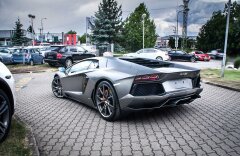 Lamborghini Aventador
