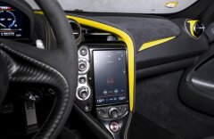 McLaren  720S performance, lift, kamera, karbon, CZ