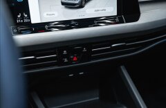Volkswagen Golf 1,5 VIII, LIFE, KAMERA, NOVÉ AUTO