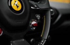 Ferrari 488 3,9 SPIDER, ALCANTARA, KAMERA