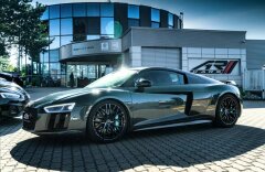 Audi R8 V10 plus FSI quattro, karbon, keramiky
