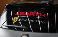 Abarth 595 1,4 ESSESSE, BEATS AUDIO, AKRAPOVIČ, CARBON