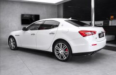 Maserati Ghibli SQ4, karbon, sada zimních kol