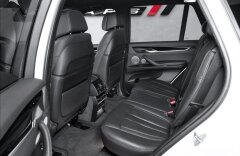 BMW X5 50i xDrive M paket, HUD, B&O, night, nezávislé