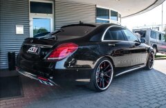 Mercedes-Benz Třídy S 300d Hybrid, Designo exclusiv, AMG, panorama,22"