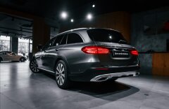 Mercedes-Benz Třídy E 2,9 T-Modell 400d 4MATIC All-Terrain, JUNGE STERNE