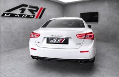 Maserati Ghibli SQ4, karbon, sada zimních kol