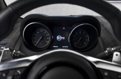 Jaguar F-Type SVR, keramiky, panorama, full LED