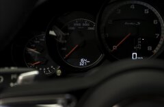 Porsche 911 Turbo S, bicolor, Bose, PDLS, CZ