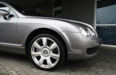 Bentley Continental Flying Spur 