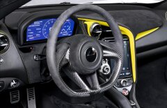 McLaren  720S performance, lift, kamera, karbon, CZ