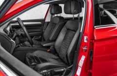 Volkswagen Passat 1,5 TSI El. DSG, Masáže, LED