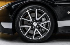 Aston Martin V8 Vantage 4,7 GT, KARBÓN, KAMERA