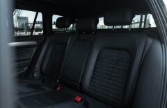 Volkswagen Passat 2,0 VARIANT HIGHLINE, DYNAUDIO, PANO, NAVI