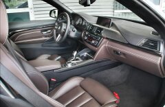 BMW M4 karbon, servodovírání, kamera  individual,