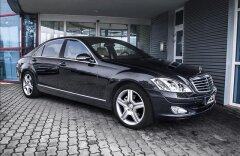 Mercedes-Benz Třídy S 5,5 S 500 L, Noční vize, TV, DVD, masážní a klim. seda