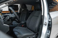Volkswagen Golf 1,5 VIII, LIFE, KAMERA, NOVÉ AUTO
