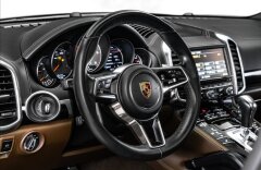 Porsche Cayenne V8 S Diesel, bikolor, panorama, Bose, CZ