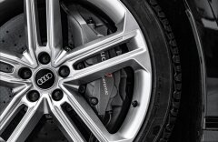 Audi S8 S8  TFSI quattro, keramiky, laser, B&O