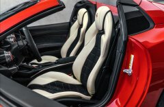 Ferrari 812 GTS, max výbava, SKLALDEM!