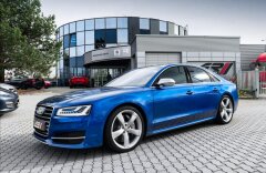 Audi S8 4.0 TFSI quattro, keramiky, karbon, B&O