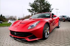 Ferrari F12 Berlinetta 6.3 Rosso Berlinetta Karbonová sedadla