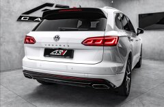 Volkswagen Touareg R-line, 210kW, Vzduch, IQ-Light