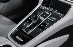 Porsche Panamera 4 V6, panorama, soft, nezávislé, CZ